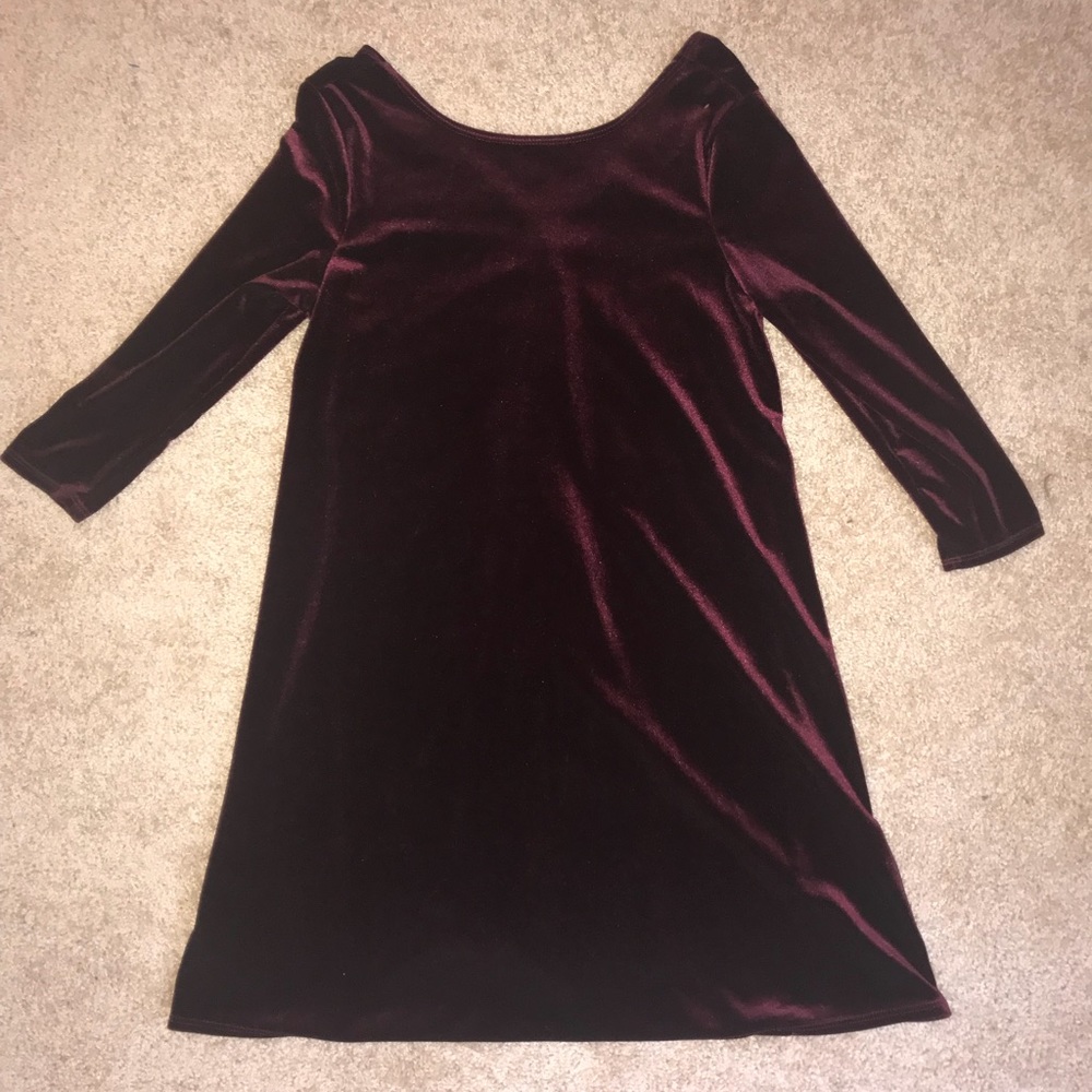 velvet long sleeve dress